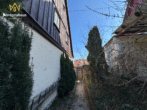 Außenansicht - 2 - Doppelhaushälfte mit Charme und Potential für Ihre Familie am Schlegelsberg