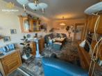 Wohnzimmer - 2 - Wohlfühlen in Jena-Ammerbach – moderne 3-Zimmer-Wohnung mit Balkon, Aufzug & Tiefgarage