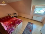 DG_Zimmer 1 - Ein Ort zum Ankommen – Gepflegtes Einfamilienhaus mit möglicher Einliegerwohnung in top Lage