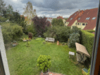 Behagliches Zuhause in Kromsdorf mit bezauberndem Garten - Blick in den Garten aus dem OG