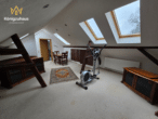 DG 2 - Einfamilienhaus in idyllischer Parklage mit Modernisierungsbedarf