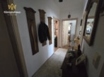 Flur_1 - Grün, praktisch, nachgefragt – top gepflegte, vermietete 3-Zimmer-Wohnung in Jena Lobeda
